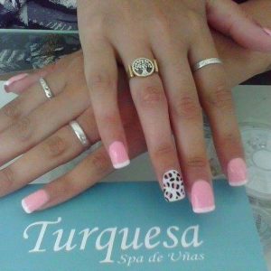 Turquesa Spa de Uñas
